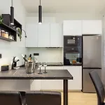 Drago 4* - 2 Minutes From The Town Centre 스플리트